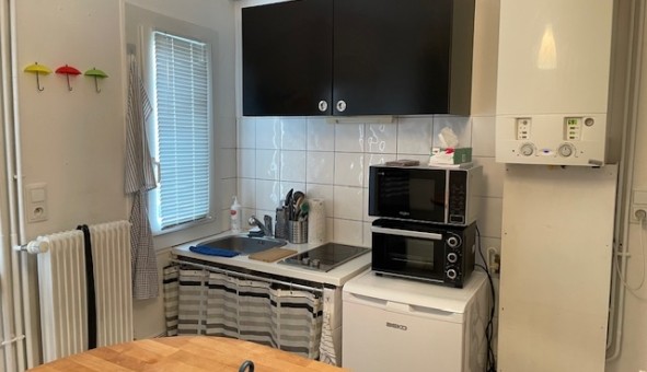 Logement tudiant Studio à Dijon (21000)