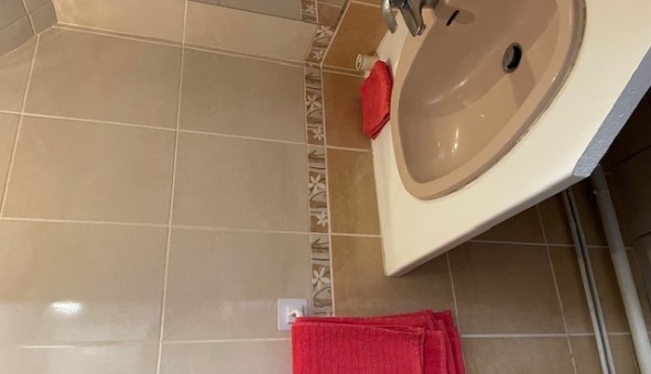 Logement tudiant Studio à Dijon (21000)