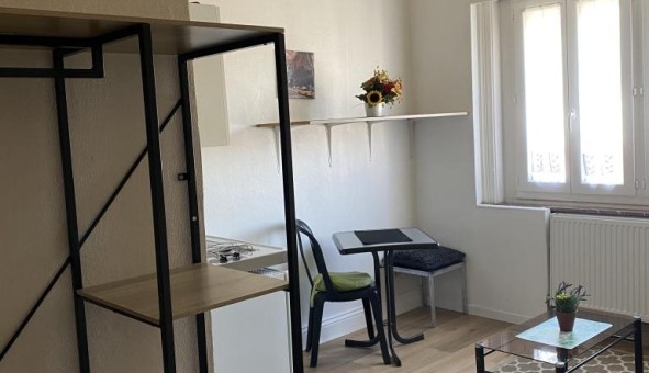 Logement étudiant Location Studio Vide Douai (59500)