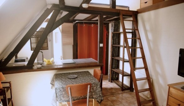 Logement tudiant Location Studio Vide Douai (59500)