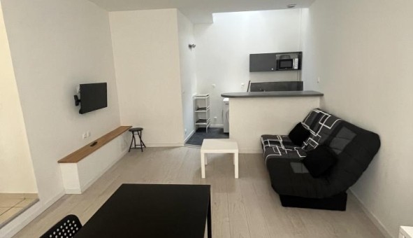 Logement tudiant Location Studio Vide Douai (59500)