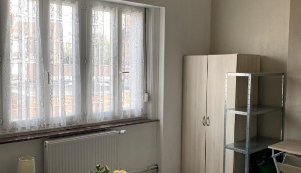Logement étudiant Location Studio Vide Douai (59500)