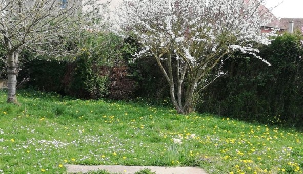 Logement tudiant Studio à Dreux (28100)