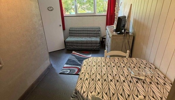 Logement tudiant Location Studio Vide Dunkerque (59240)