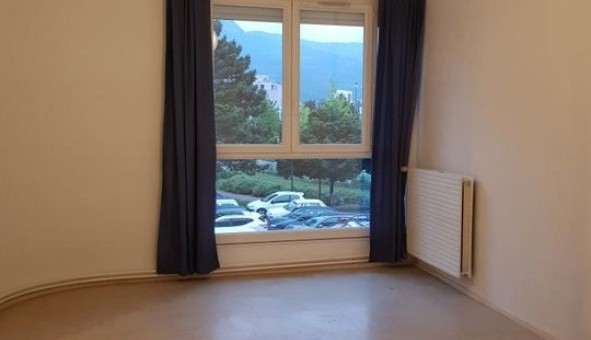 Logement �tudiant Location Studio Vide �chirolles (38130)