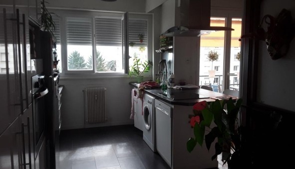 Logement tudiant Studio à cully (69130)