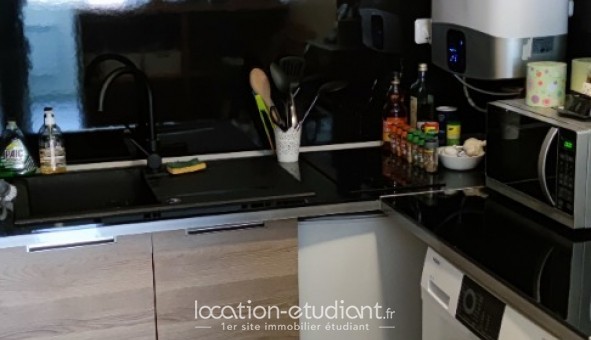 Logement �tudiant Studio &agrave; �cully (69130)