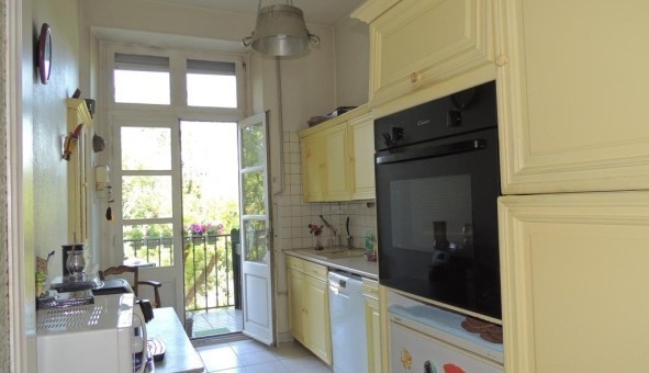 Logement �tudiant Studio &agrave; �cully (69130)