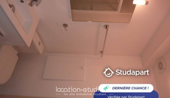 Logement �tudiant Studio &agrave; �cully (69130)