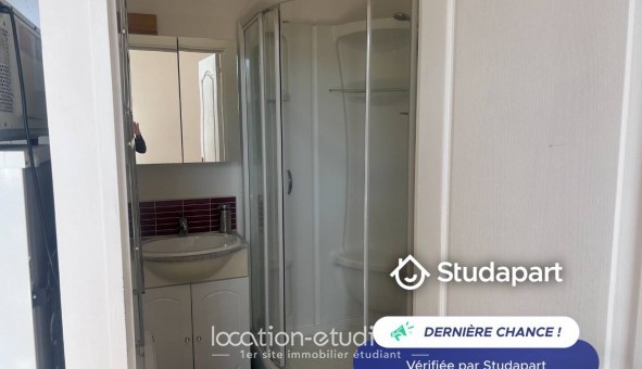 Logement �tudiant Studio &agrave; �cully (69130)