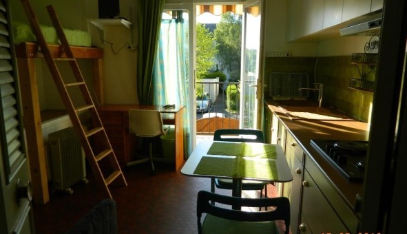 Logement tudiant Location Studio Vide lancourt (78990)
