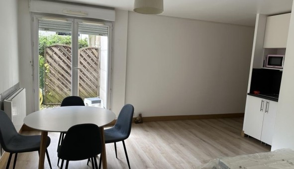 Logement tudiant Studio à lancourt (78990)