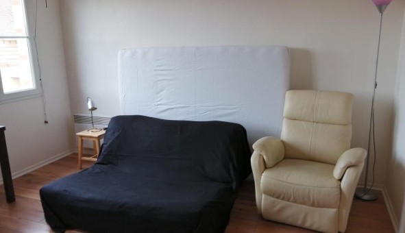 Logement tudiant Studio à lancourt (78990)