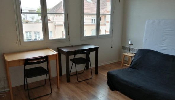 Logement tudiant Studio à lancourt (78990)