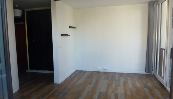 Logement �tudiant Location Studio Vide �lancourt (78990)