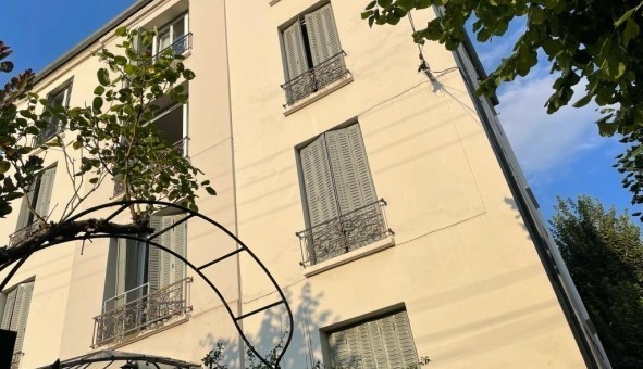 Logement tudiant Studio à Enghien les Bains (95880)