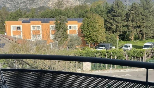 Logement tudiant Studio à Engins (38360)