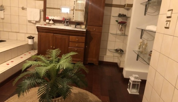 Logement tudiant Studio à pinay sur Seine (93800)