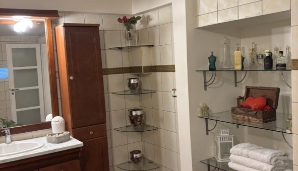 Logement tudiant Studio à pinay sur Seine (93800)