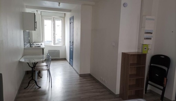 Logement �tudiant Studio &agrave; Essigny le Petit (02100)