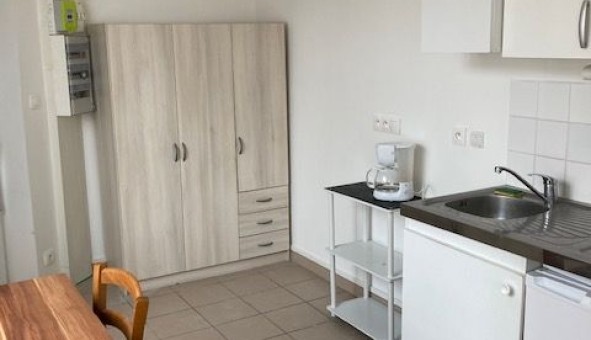 Logement �tudiant Studio &agrave; Essigny le Petit (02100)