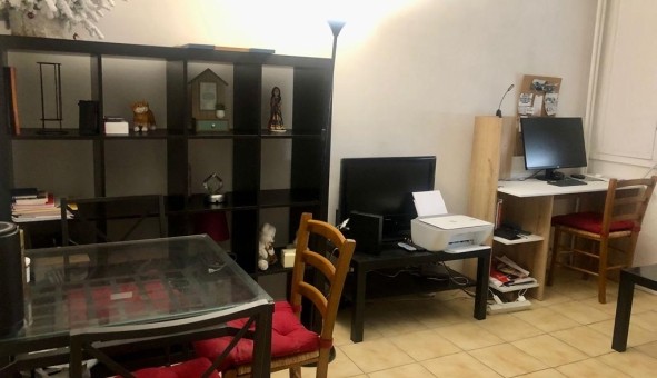 Logement tudiant Location Studio Vide vry (91000)