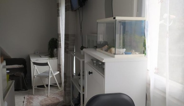 Logement tudiant Location Studio Vide vry (91000)