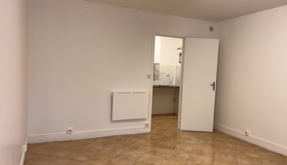 Logement �tudiant Studio &agrave; �vry (91000)