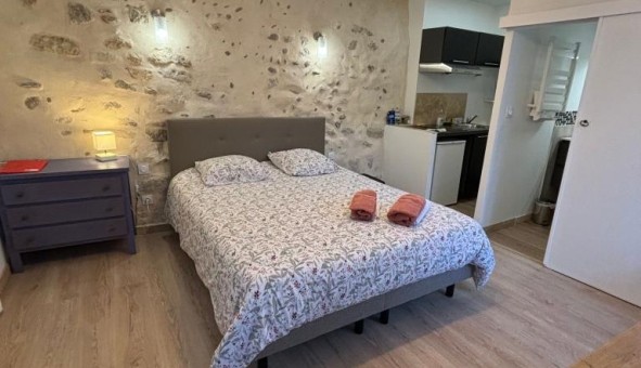 Logement tudiant Studio à Eyragues (13630)