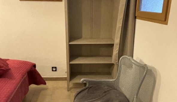 Logement tudiant Studio à Eyragues (13630)