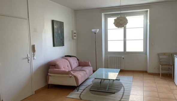 Logement étudiant Studio à Eysines (33320)