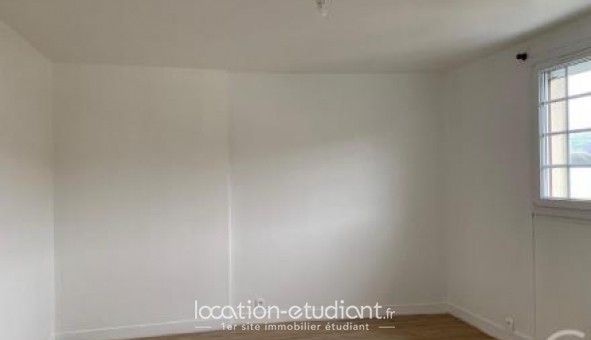 Logement tudiant Location Studio Vide zy sur Eure (27530)