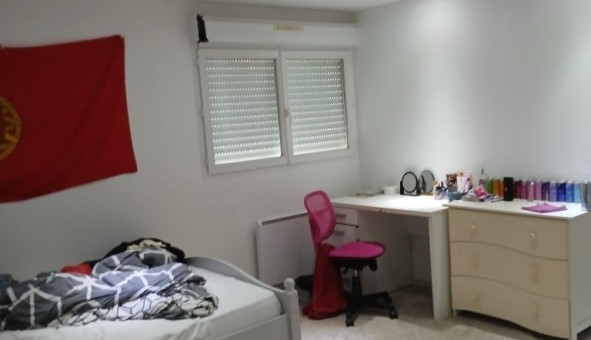 Logement tudiant Studio à Favires (77220)