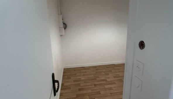 Logement tudiant Studio à Fleury Mrogis (91700)