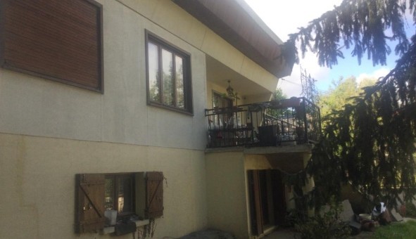 Logement tudiant Location Studio Vide Fleury Mrogis (91700)