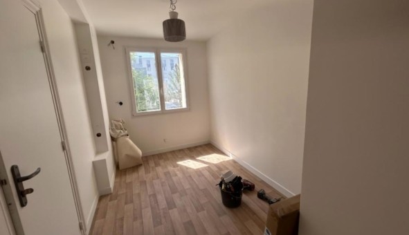 Logement �tudiant Studio &agrave; Fleury M�rogis (91700)