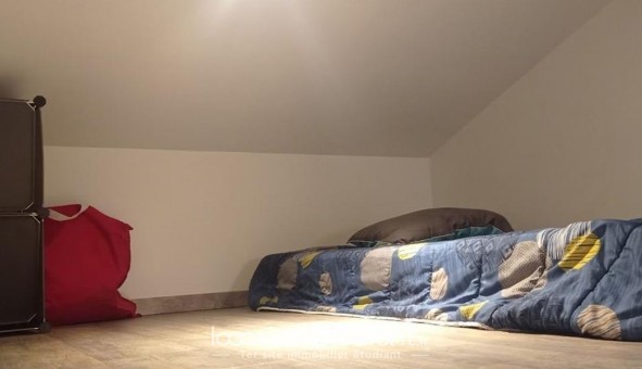 Logement tudiant Studio à Floirac (33270)