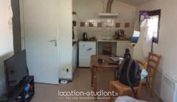 Logement tudiant Studio à Foix (09000)