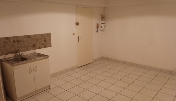 Logement tudiant Studio à Follainville Dennemont (78520)