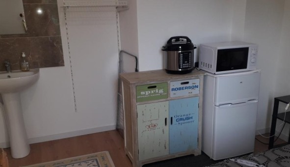 Logement tudiant Studio à Follainville Dennemont (78520)