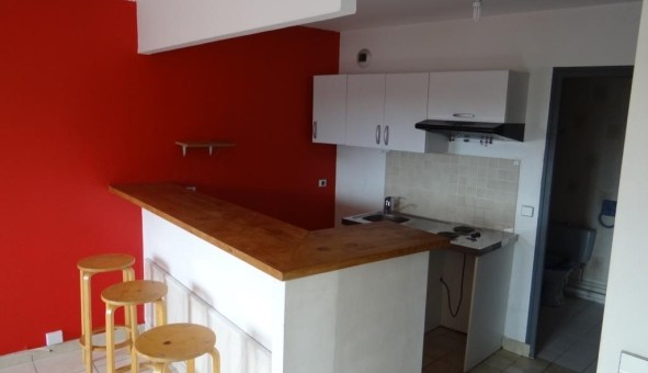 Logement tudiant Location Studio Vide Follainville Dennemont (78520)