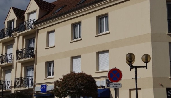 Logement tudiant Studio à Follainville Dennemont (78520)