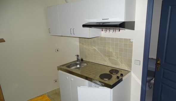 Logement tudiant Studio à Follainville Dennemont (78520)