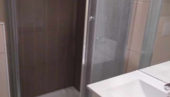 Logement tudiant Studio à Fontaine le Puits (73600)