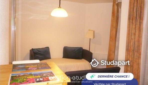 Logement tudiant Studio à Fontainebleau (77300)