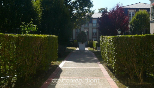 Logement tudiant Studio à Fontainebleau (77300)