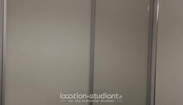 Logement tudiant Studio à Fontainebleau (77300)