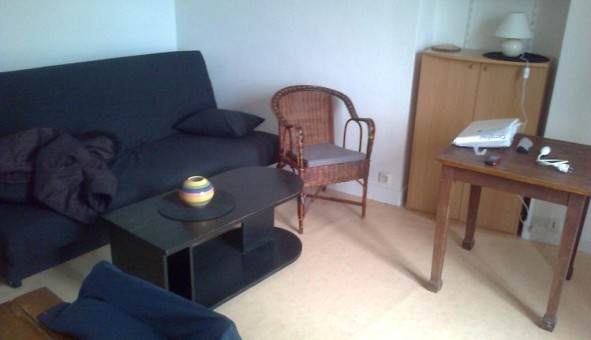 Logement tudiant Studio à Fontainebleau (77300)