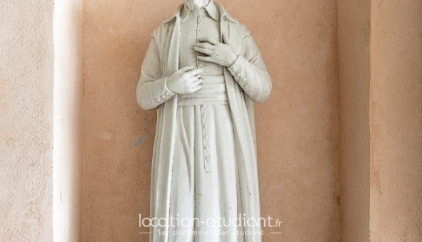 Logement �tudiant Studio &agrave; Fontainebleau (77300)