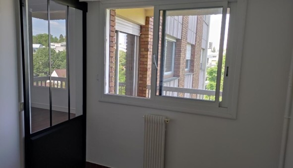 Logement tudiant Studio à Fontenay aux Roses (92260)